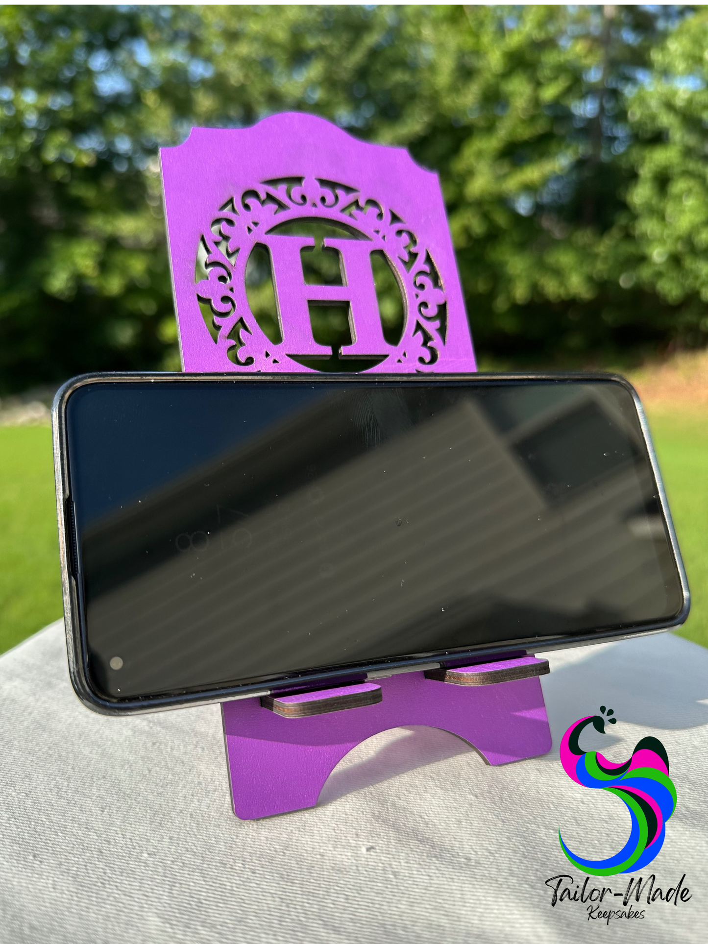 Personalized Cell Phone Stand with Decorative Initial | Tailor-Made Keepsakes