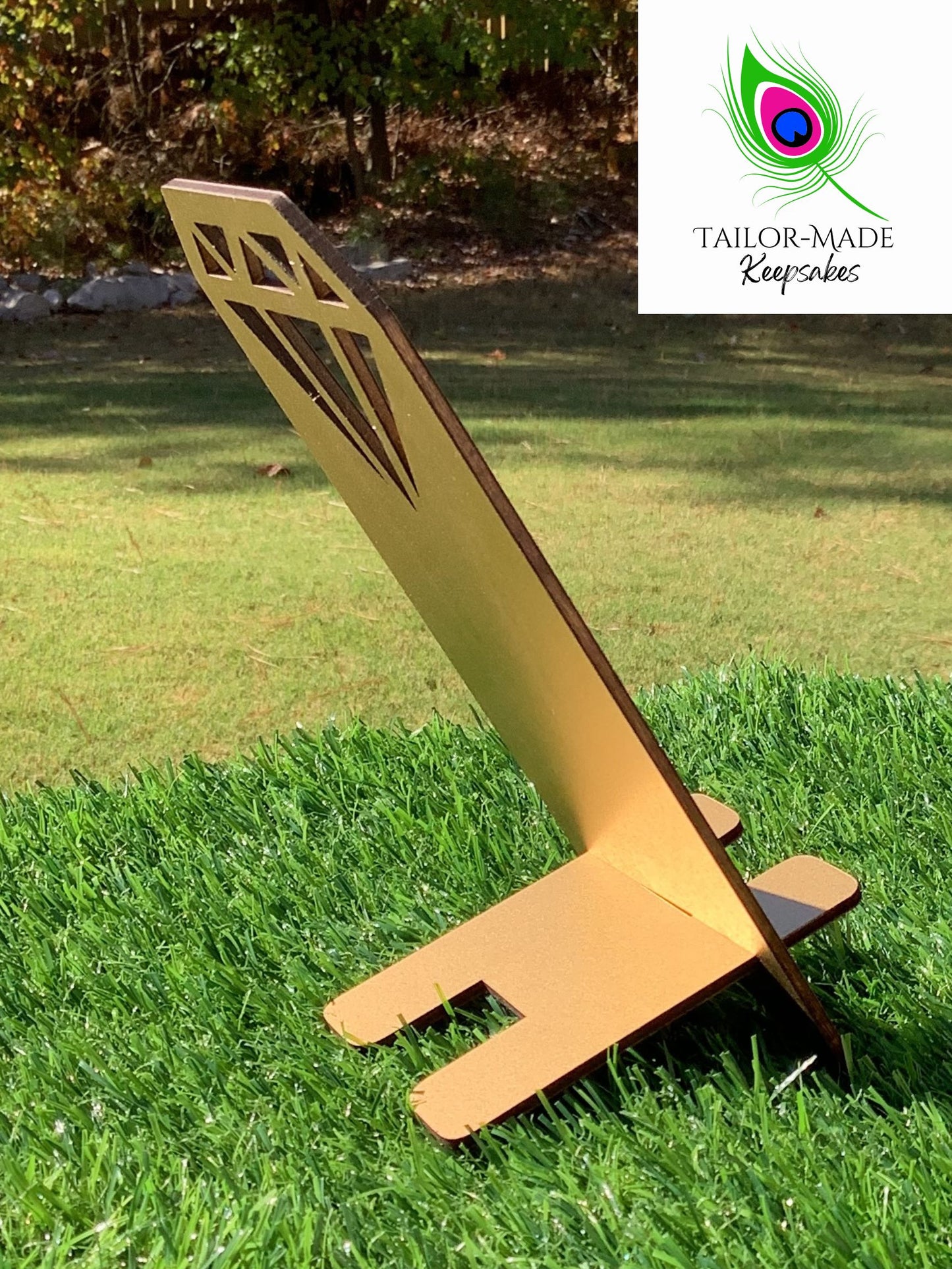 Girls Trip & Bridesmaid Gift Idea Phone Stand | Tailor-Made Keepsakes