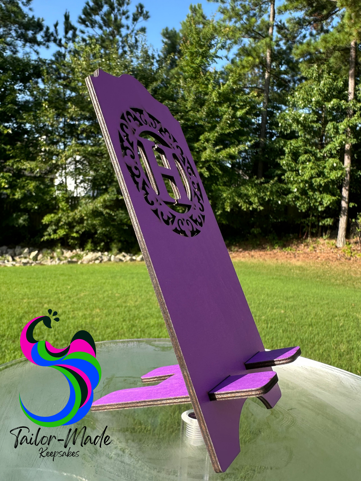 Personalized Cell Phone Stand with Decorative Initial | Tailor-Made Keepsakes