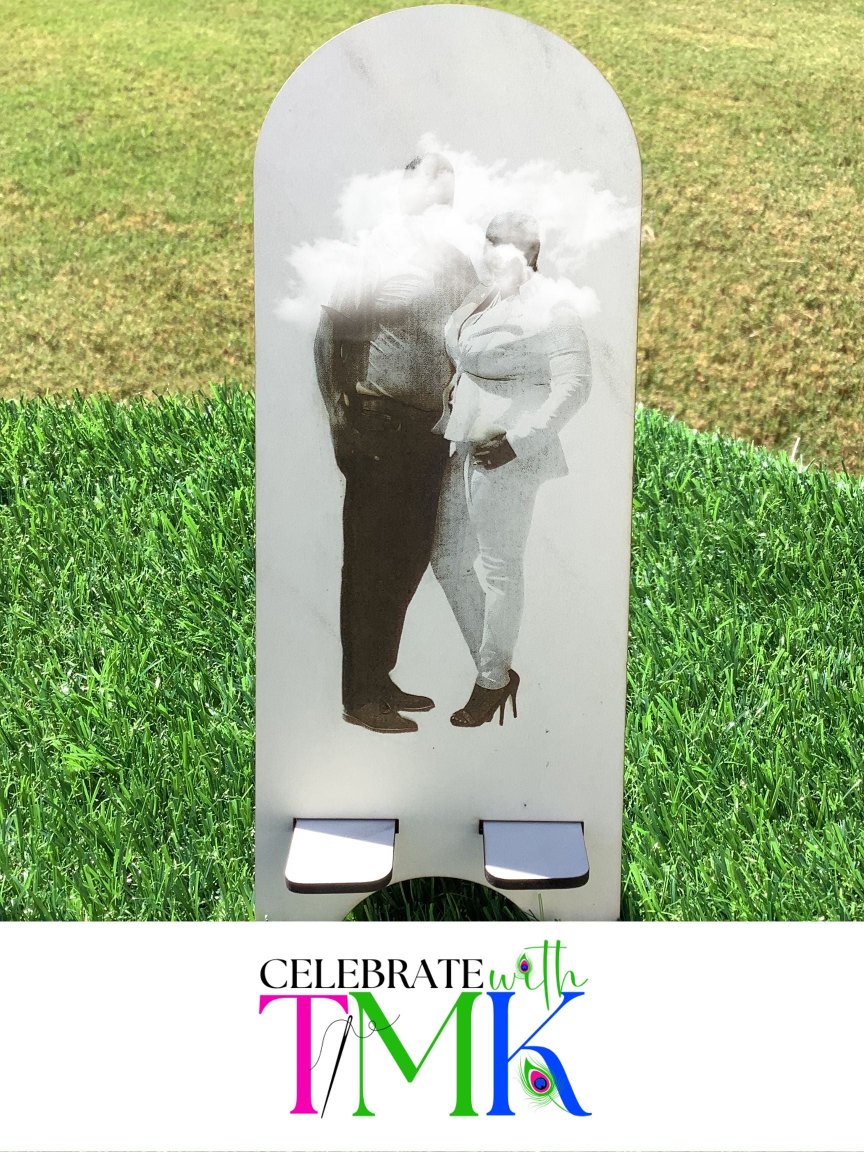 Picture and Logo phone stands
Photo logo business ideas