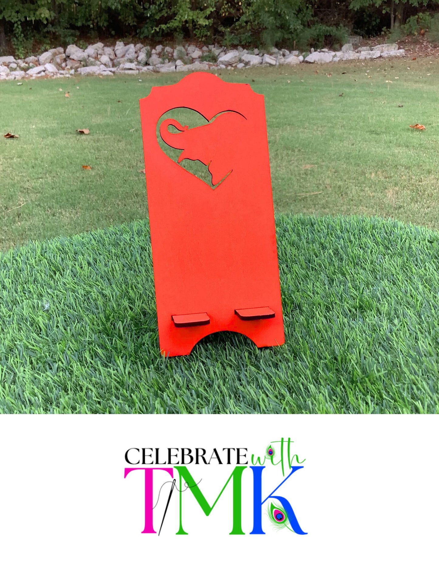 Elephant phone stand with heart around the elephant. 
DST gifts idea
Delta Sigma Theta gift ideas